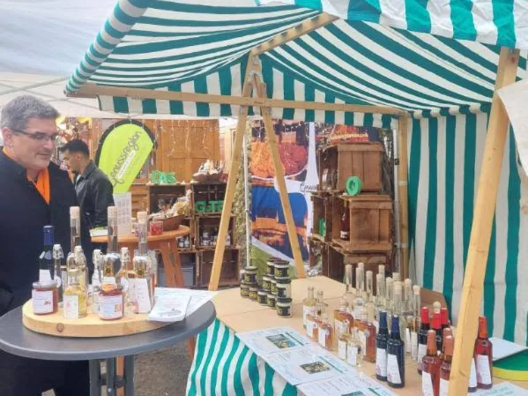 Sortiment auf dem Marktstand